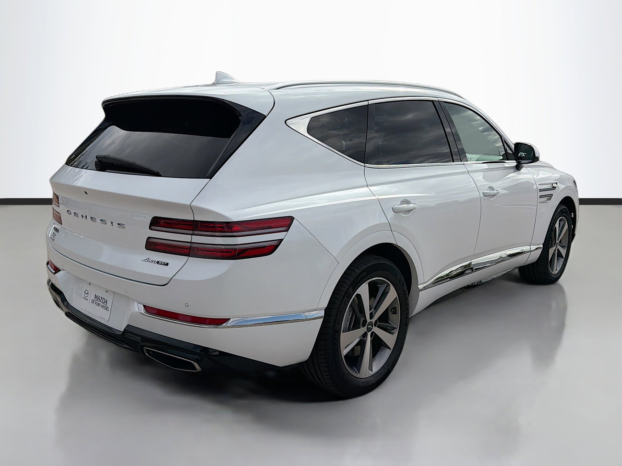 Used 2024 Genesis GV80 3.5T image 3