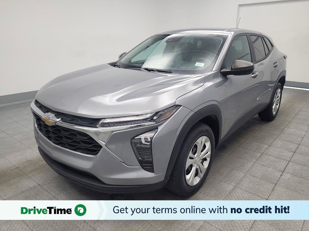 Used 2024 Chevrolet Trax LS w/ Driver Confidence Package