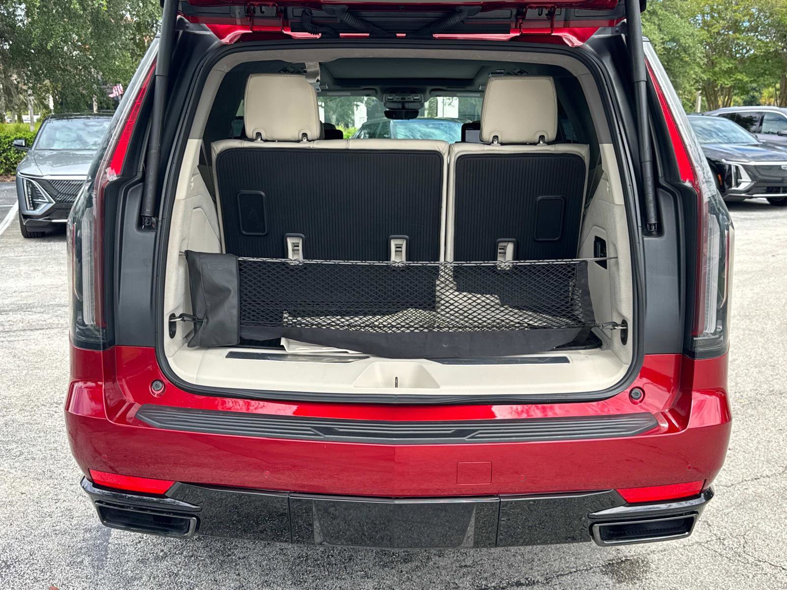 Certified 2024 Cadillac Escalade Sport Platinum image 11