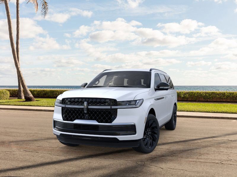 New 2025 Lincoln Navigator Reserve image 2
