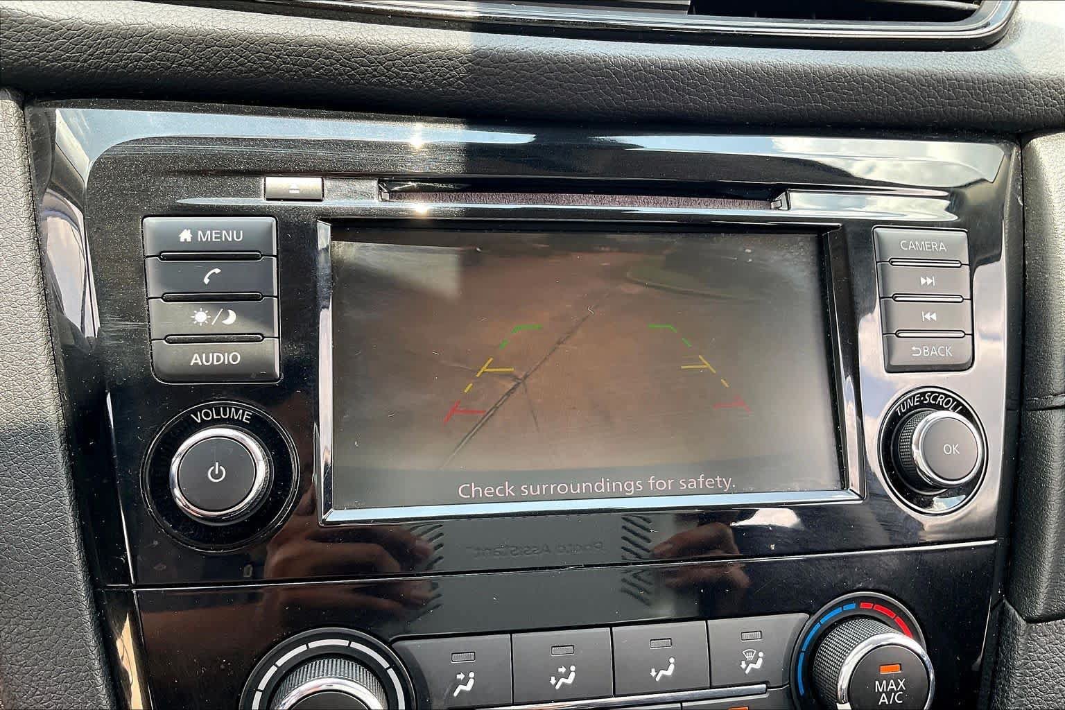 Used 2019 Nissan Rogue S FWD image 24