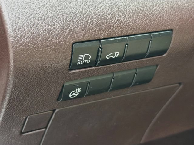 Used 2020 Lexus RX 350L Premium w/ Premium Package AWD/4WD image 10