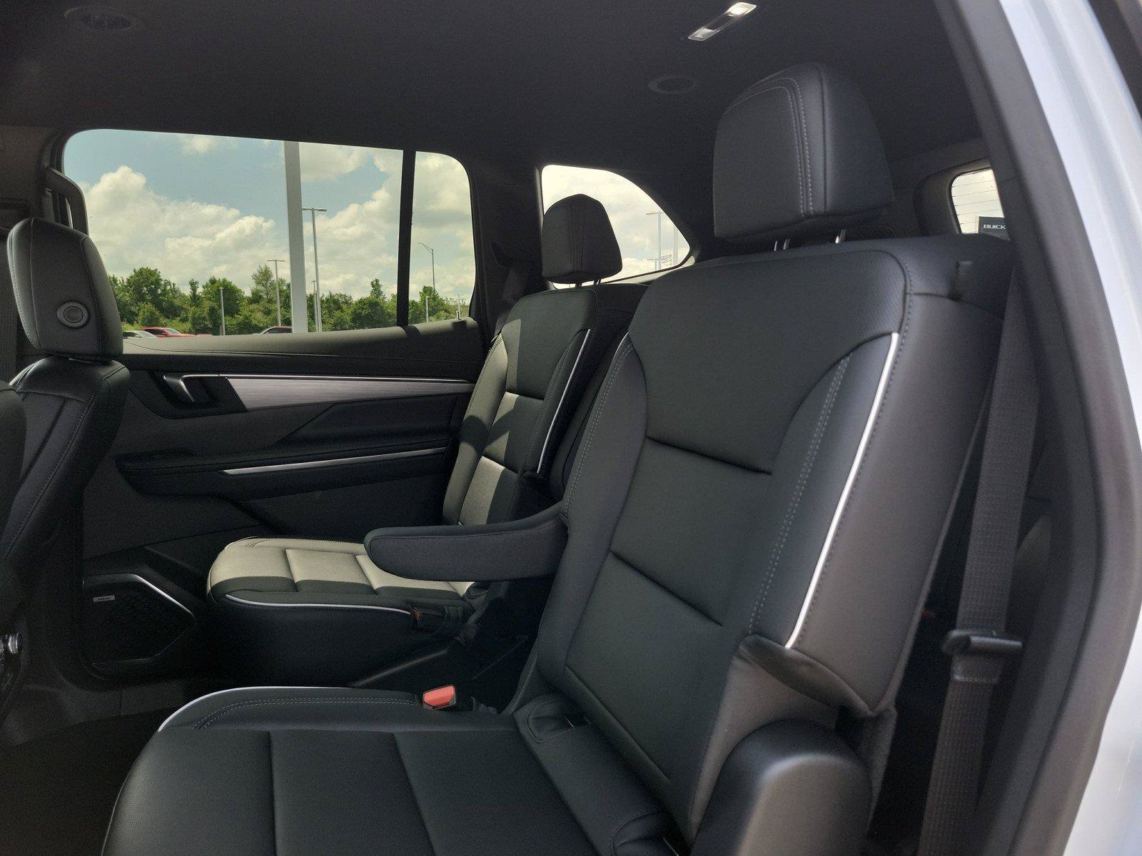 New 2027 Buick Enclave Preferred w/ Power Package AWD/4WD image 16