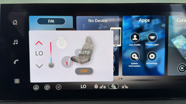 New 2027 Nissan Sentra SV w/ SV Convenience Package FWD image 34