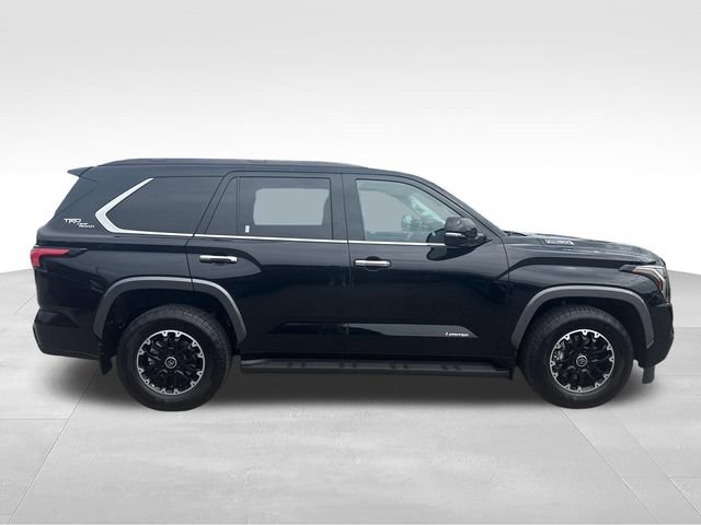 Used 2023 Toyota Sequoia Limited w/ TRD Off-Road Package AWD/4WD image 6