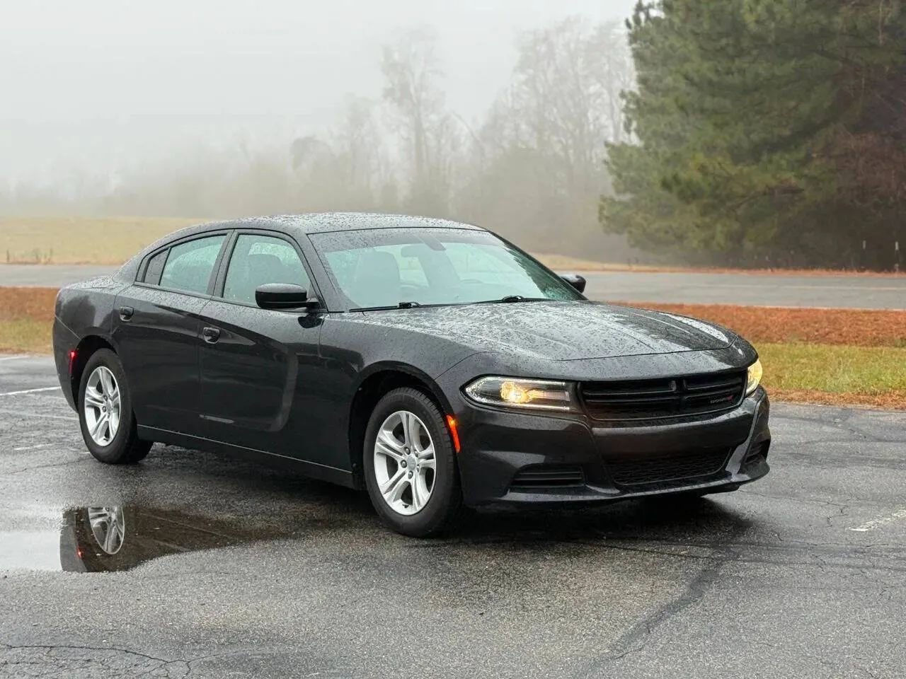 Used 2020 Dodge Charger SXT w/ Leather Interior Group image 1