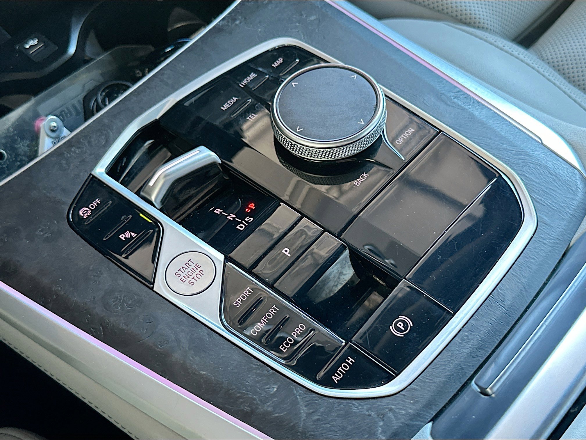 Certified 2024 BMW X5 sDrive40i w/ M Sport Package image 17