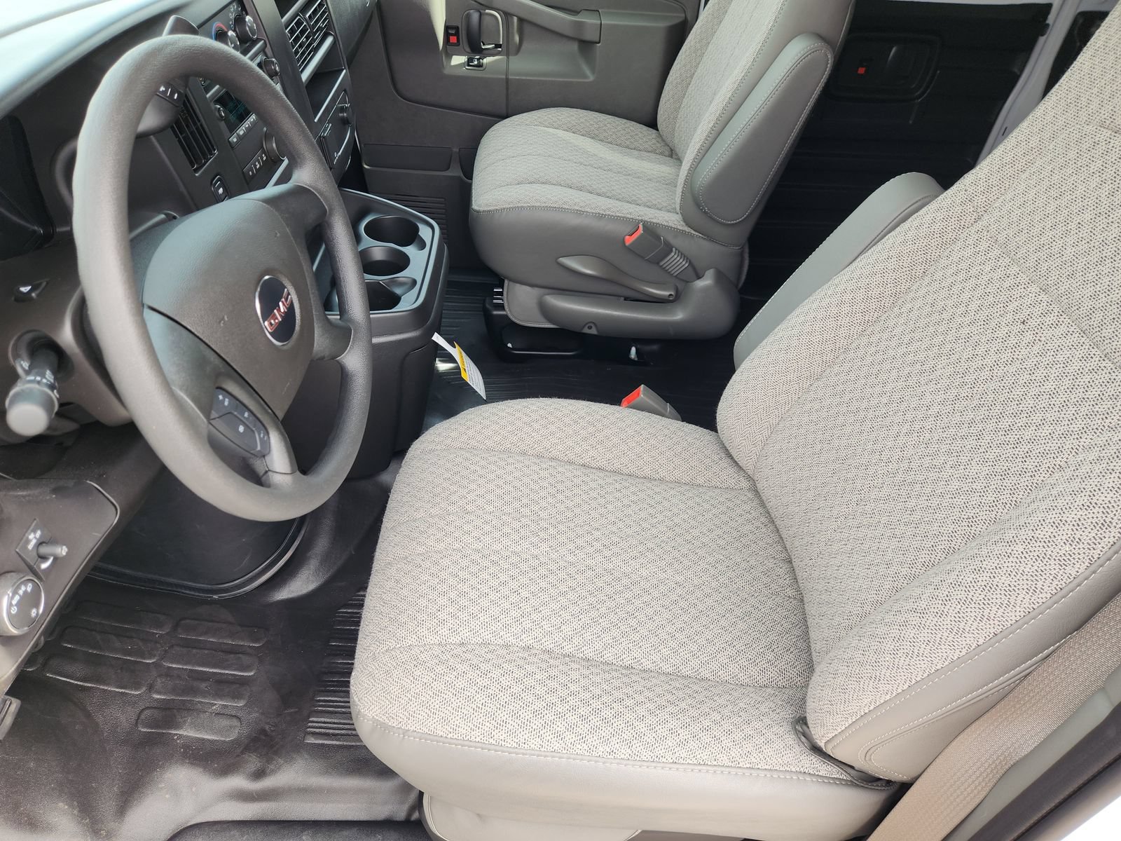 New 2026 GMC Savana 2500 w/ Driver Convenience Package RWD image 16