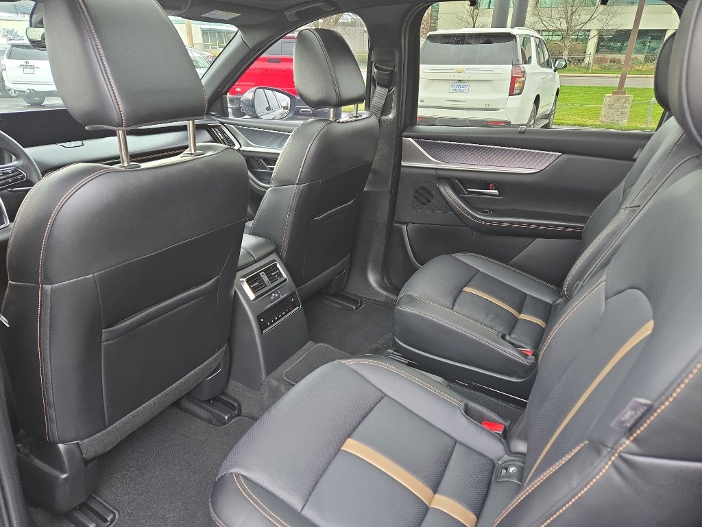 Used 2025 MAZDA CX-90 3.3 Turbo S w/ Premium Package image 14