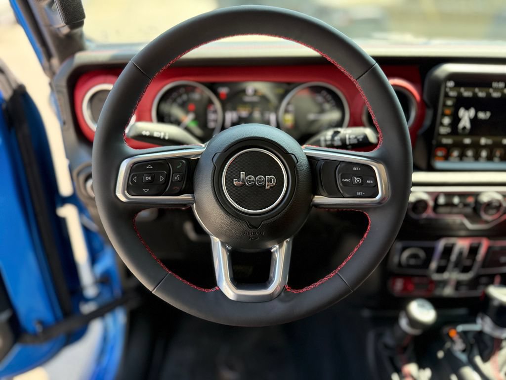 Used 2023 Jeep Wrangler Unlimited Rubicon 4xe AWD/4WD image 6
