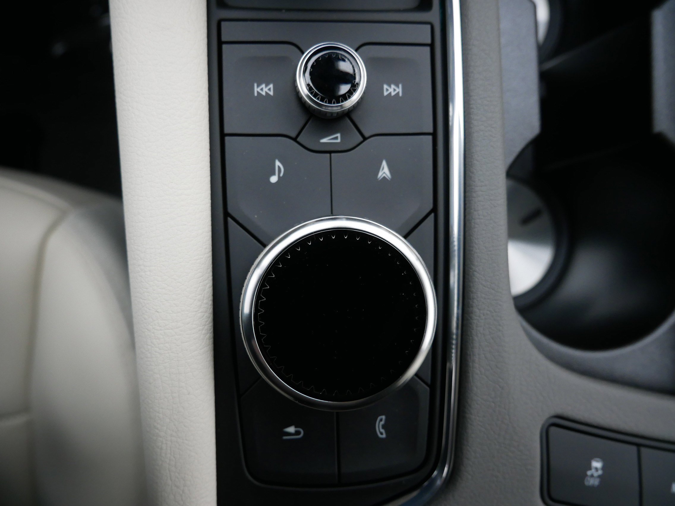 New 2026 Cadillac XT5 Premium Luxury w/ Driver Assist Package image 24