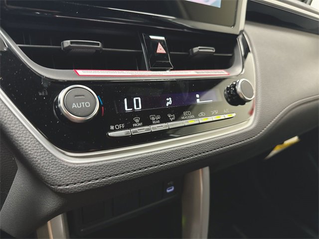 Certified 2024 Toyota Corolla Cross SE w/ Moonroof Package image 19
