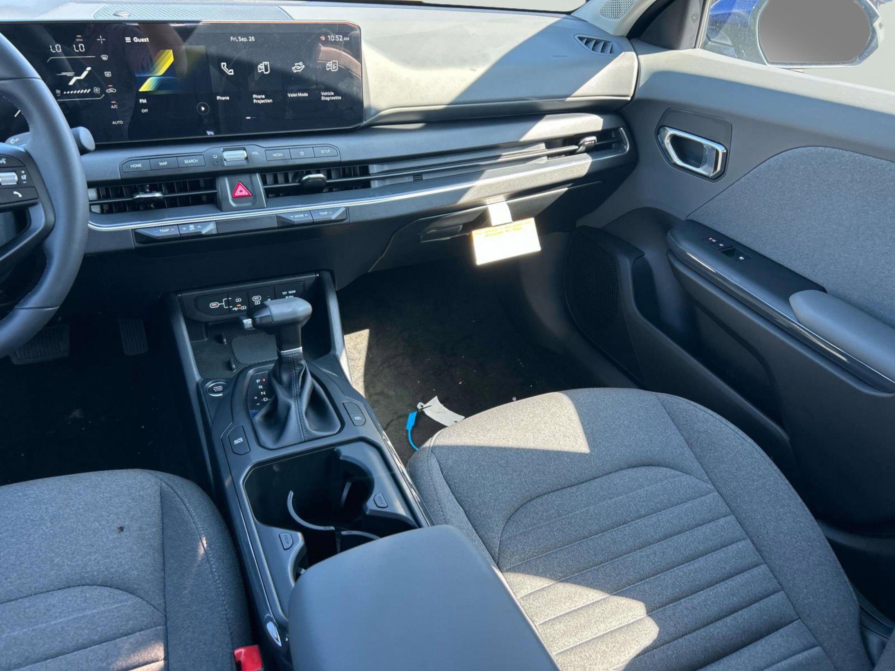 New 2025 Kia K4 EX image 13