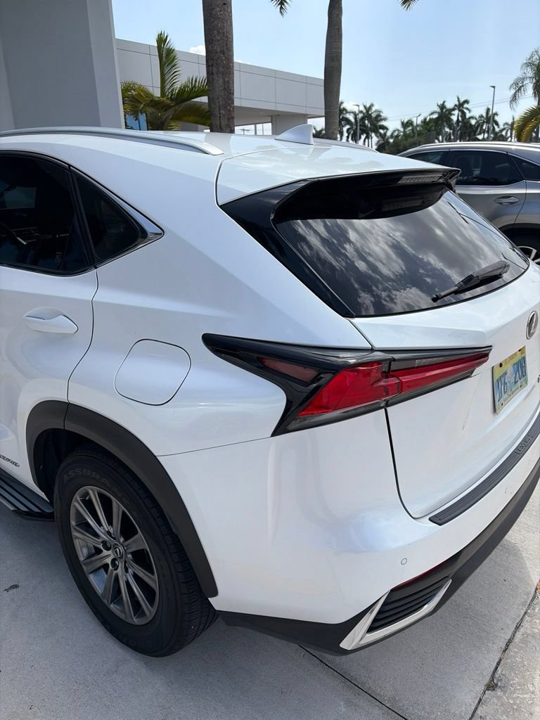 Used 2018 Lexus NX 300h AWD w/ Comfort Package image 5