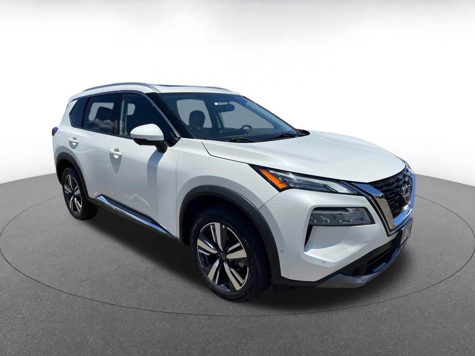 Used 2023 Nissan Rogue SL w/ SL Premium Package