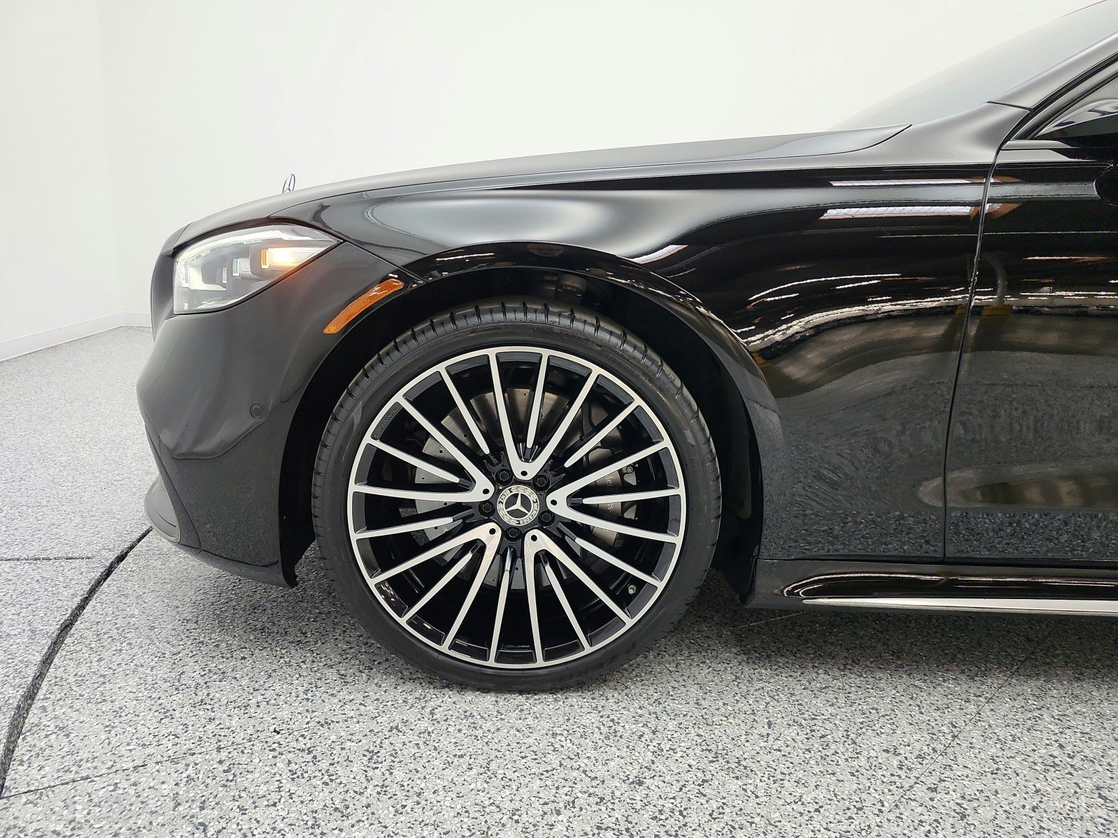 Certified 2023 Mercedes-Benz S 580 4MATIC Sedan image 22