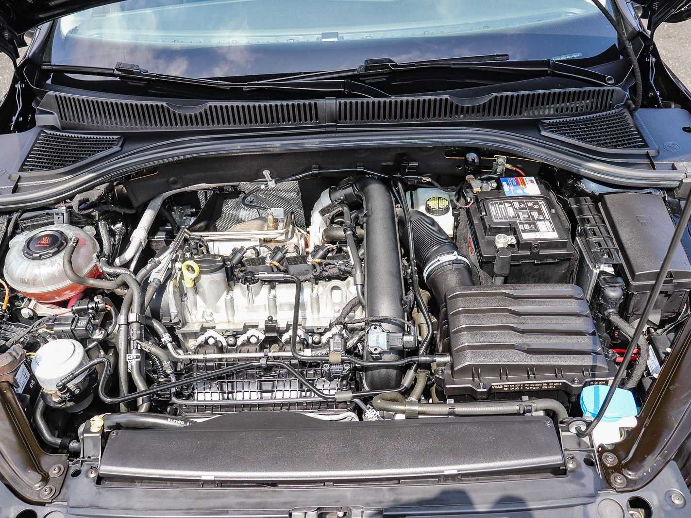 Used 2019 Volkswagen Jetta SE FWD image 28
