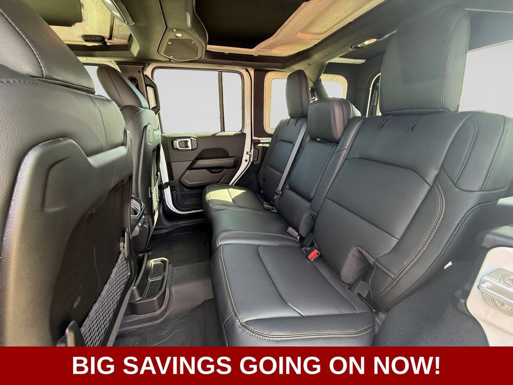 New 2026 Jeep Wrangler Unlimited Sahara AWD/4WD image 35