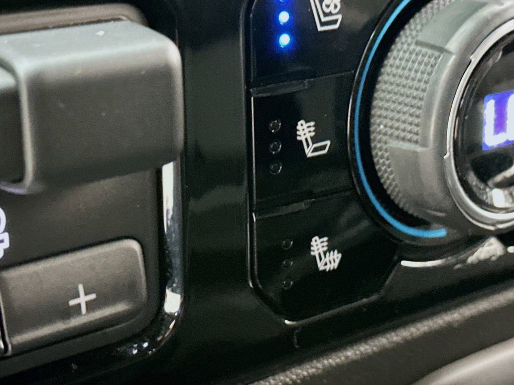 Used 2024 Chevrolet Silverado 3500 High Country w/ High Country Premium Package image 21