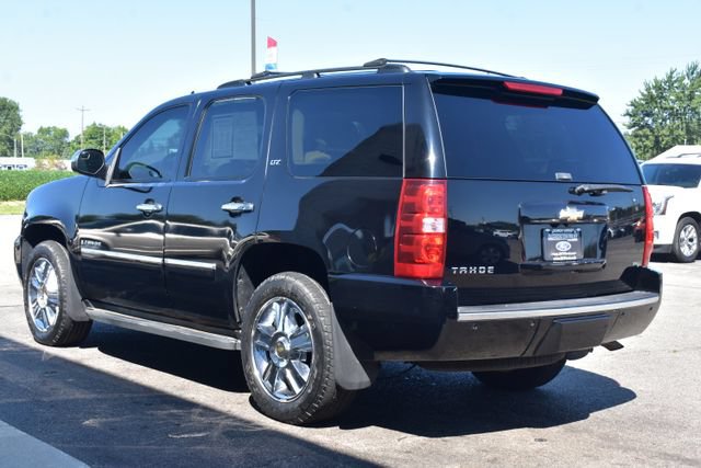 Used 2009 Chevrolet Tahoe LTZ AWD/4WD image 16
