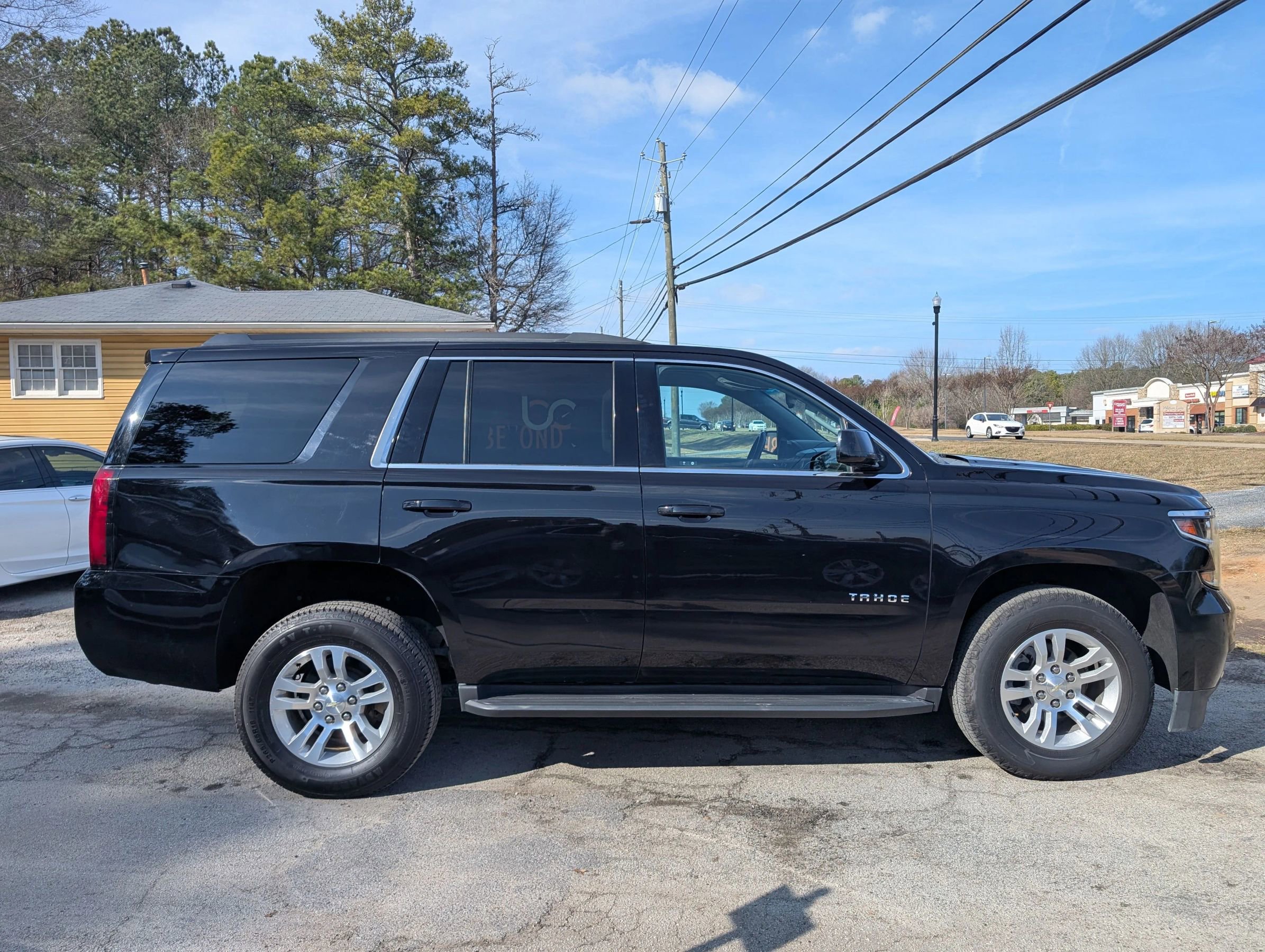 Used 2019 Chevrolet Tahoe LT AWD/4WD image 4