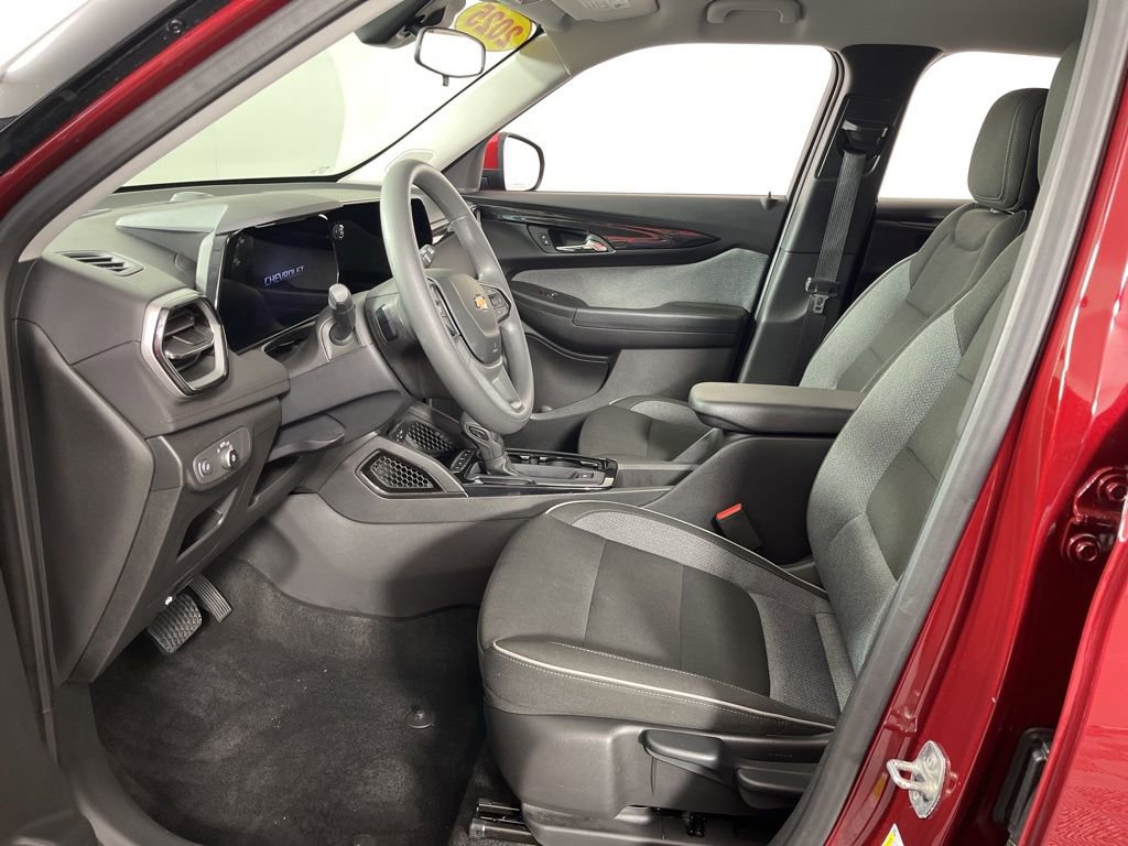 Certified 2025 Chevrolet TrailBlazer LT FWD image 20