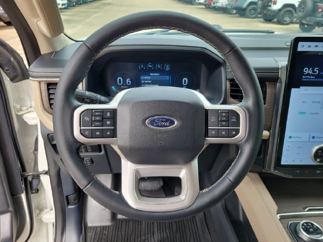 Used 2024 Ford Expedition Limited RWD image 22