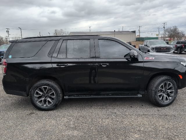 Used 2023 Chevrolet Tahoe Z71 w/ Luxury Package AWD/4WD image 4
