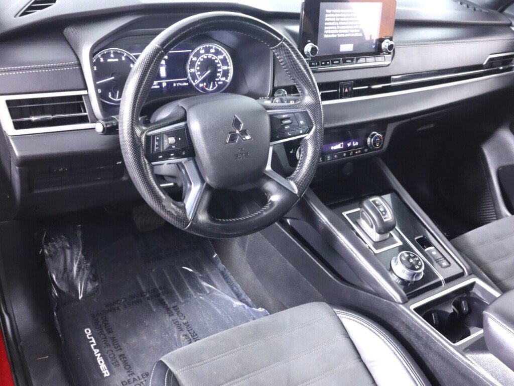 Used 2022 Mitsubishi Outlander SEL Black Edition AWD/4WD image 9