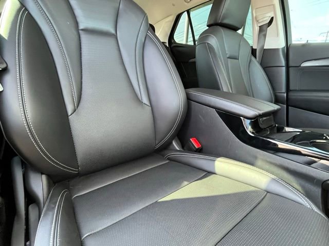 Used 2024 Buick Envision Preferred image 31