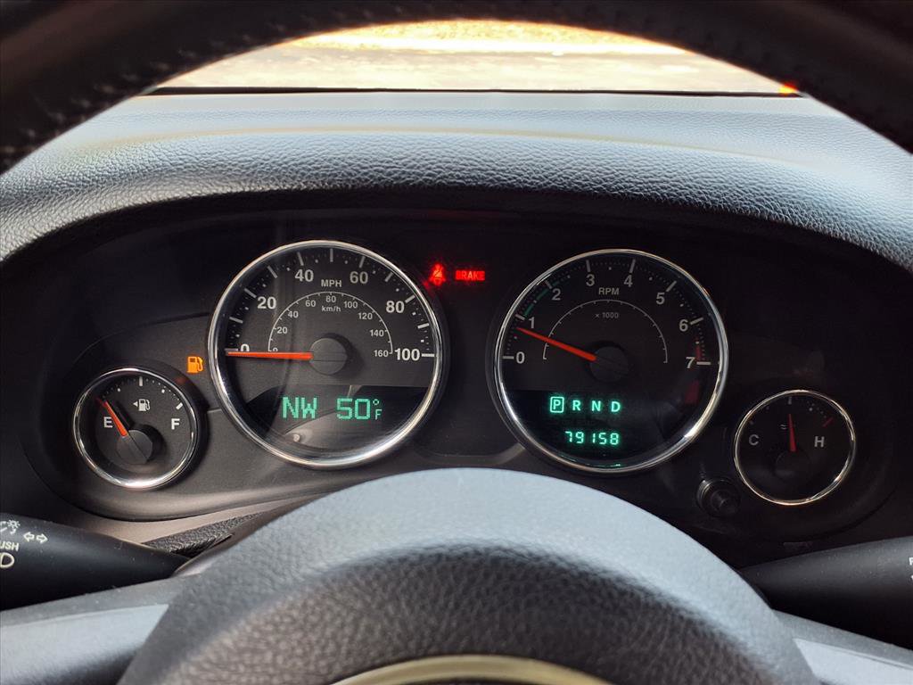 Used 2013 Jeep Wrangler Sport image 21