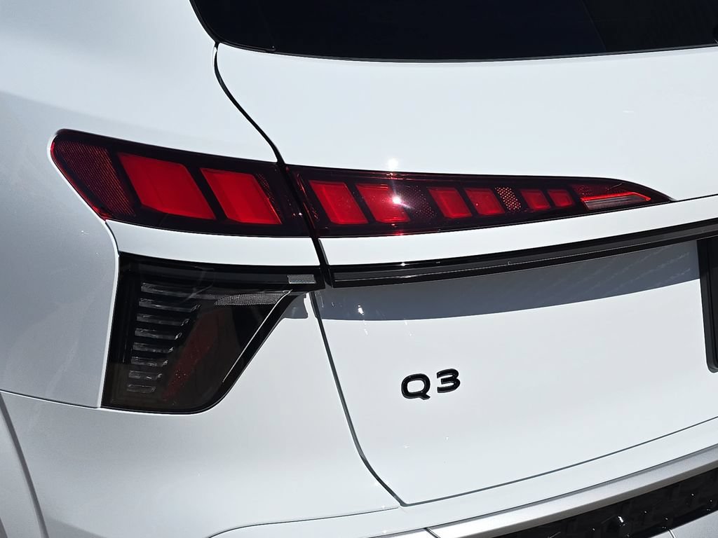 New 2026 Audi Q3 quattro 2.0T AWD/4WD image 34