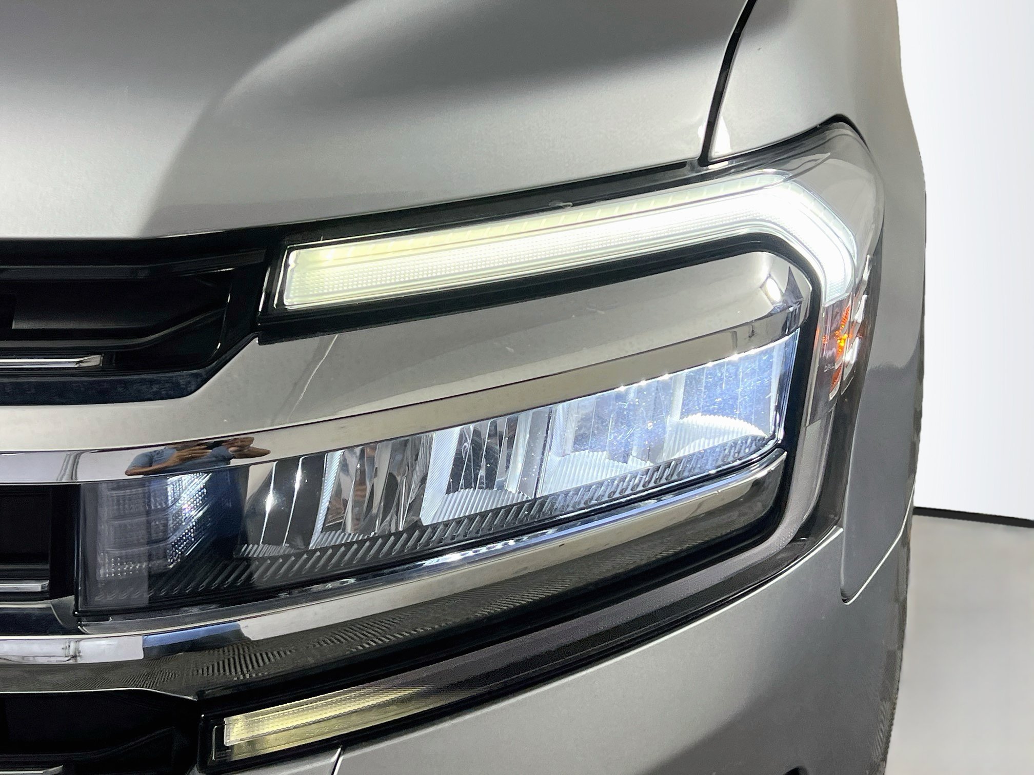 Used 2024 Ford Expedition Limited RWD image 11