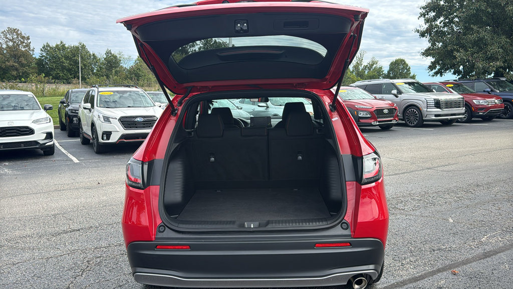 Used 2025 Honda HR-V Sport image 9