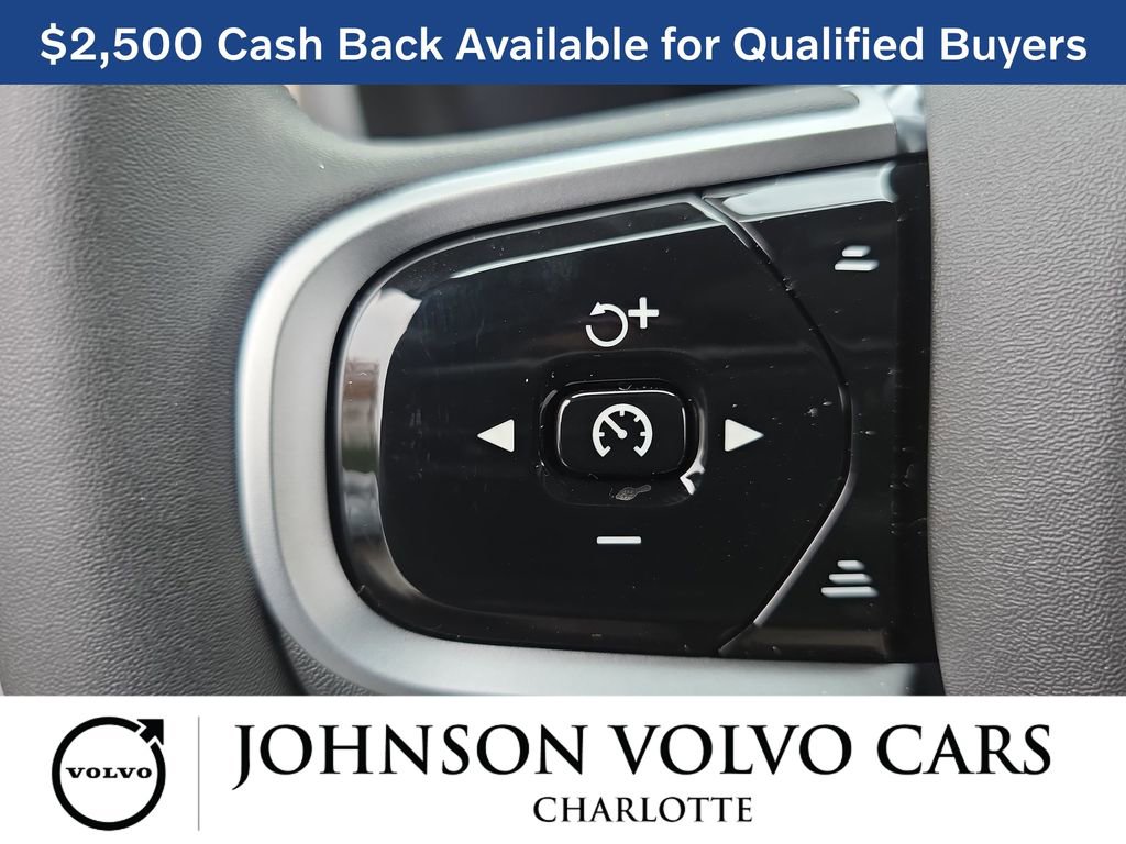 New 2026 Volvo XC90 B6 Ultra w/ Lounge Package image 18