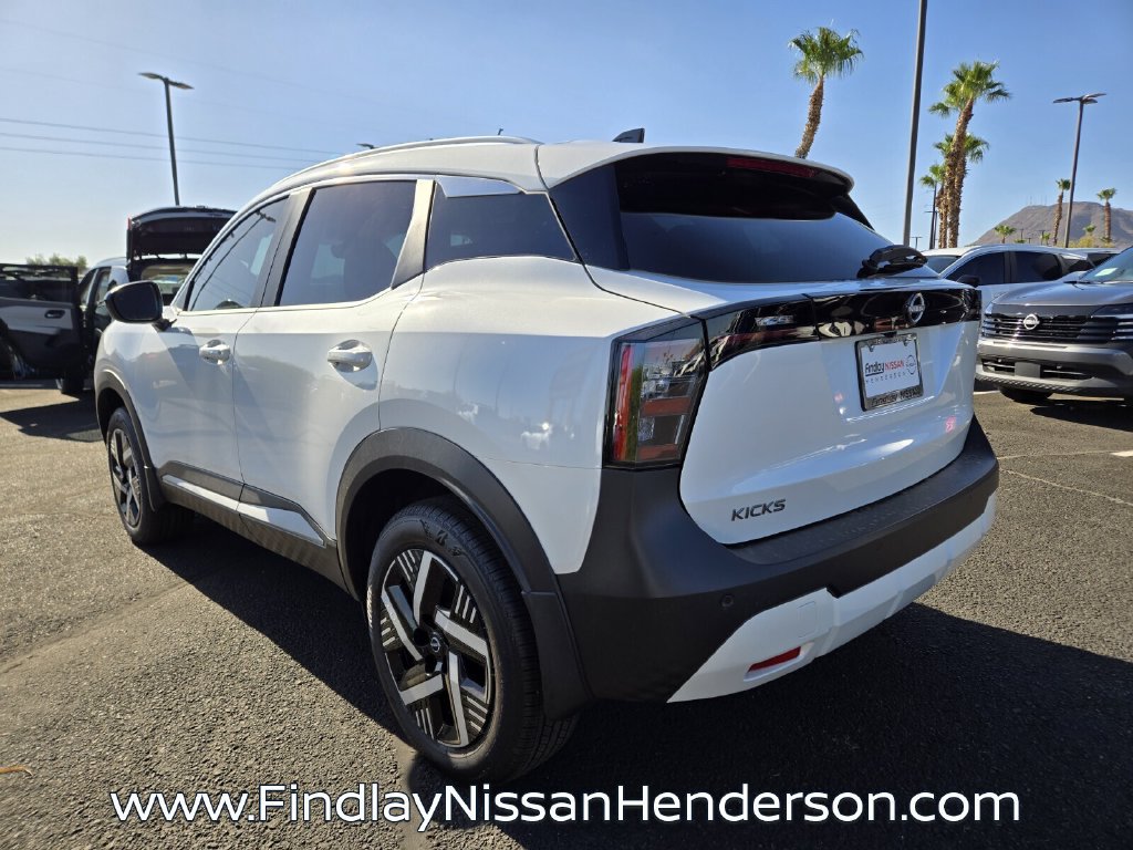 New 2026 Nissan Kicks SV w/ SV Premium Package FWD image 5