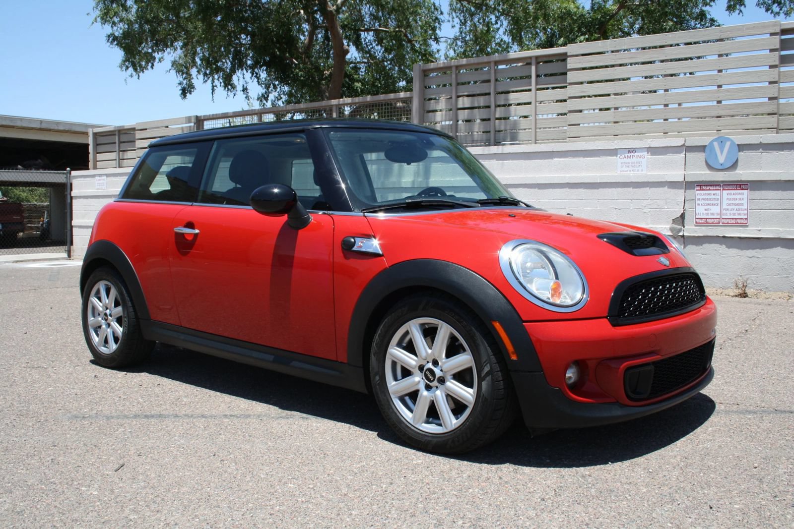 Used 2013 MINI Cooper S FWD image 3