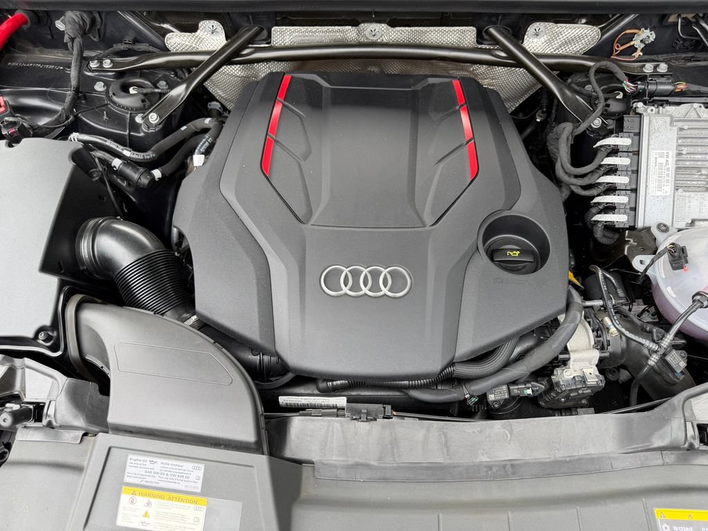 Certified 2023 Audi SQ5 Premium Plus w/ Premium Plus Package AWD/4WD image 30