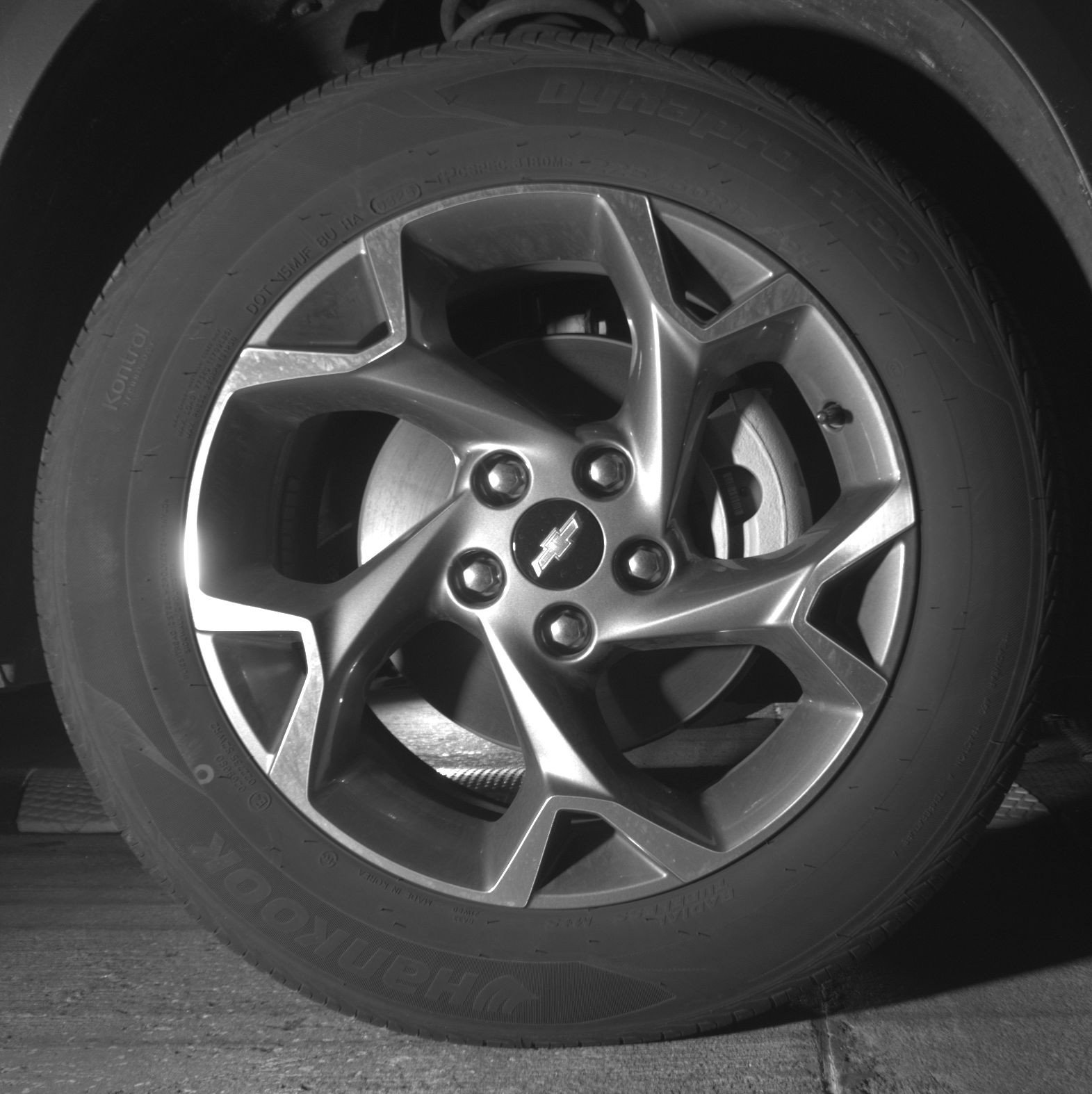 Used 2025 Chevrolet Trax LT FWD image 13