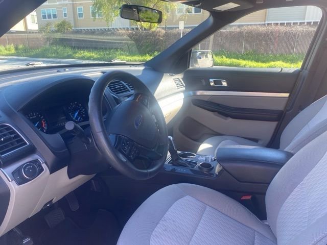 Used 2018 Ford Explorer FWD image 8