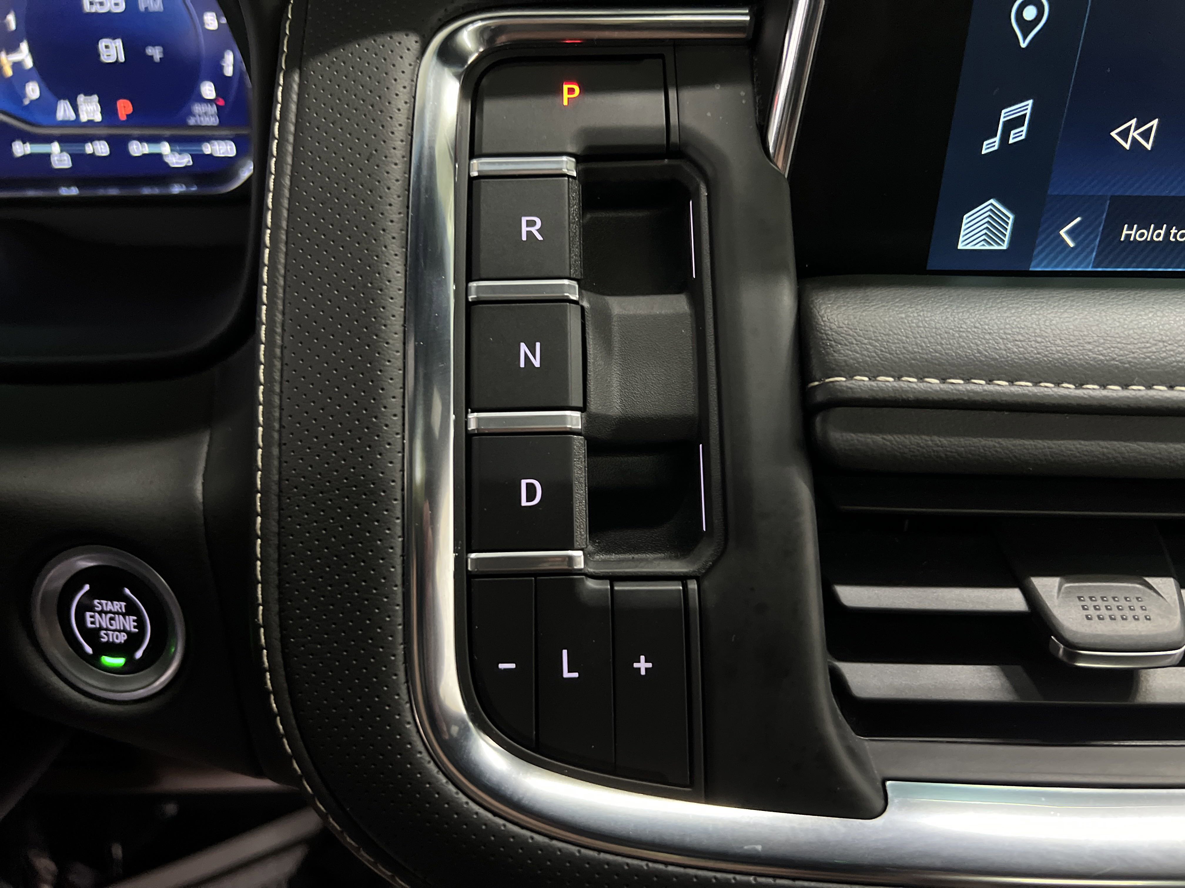 Used 2022 Chevrolet Tahoe Premier image 23