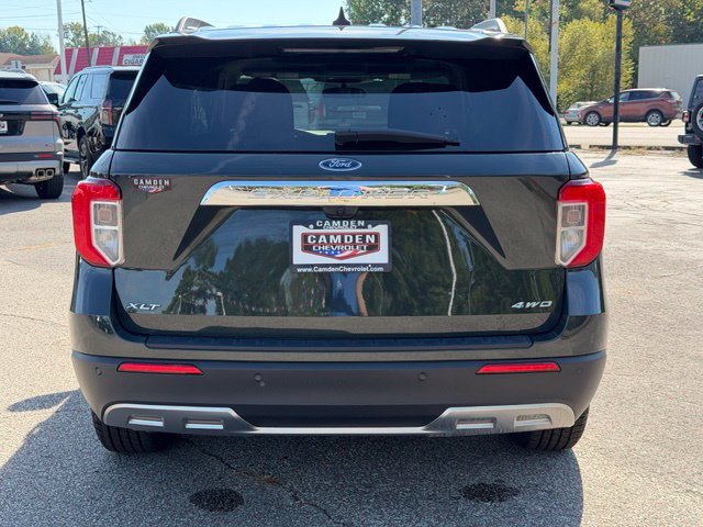 Used 2023 Ford Explorer XLT w/ Equipment Group 202A AWD/4WD image 10