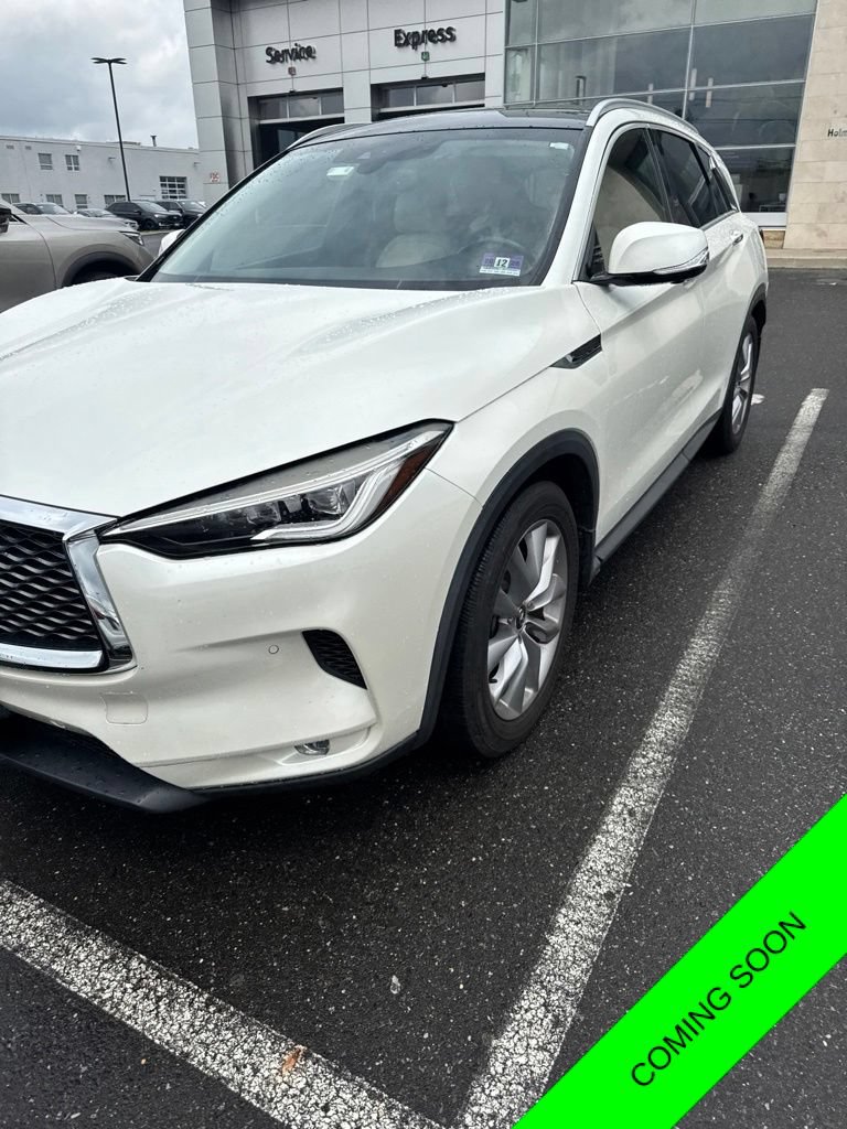 Certified 2020 INFINITI QX50 Essential w/ Convenience Package AWD/4WD image 1