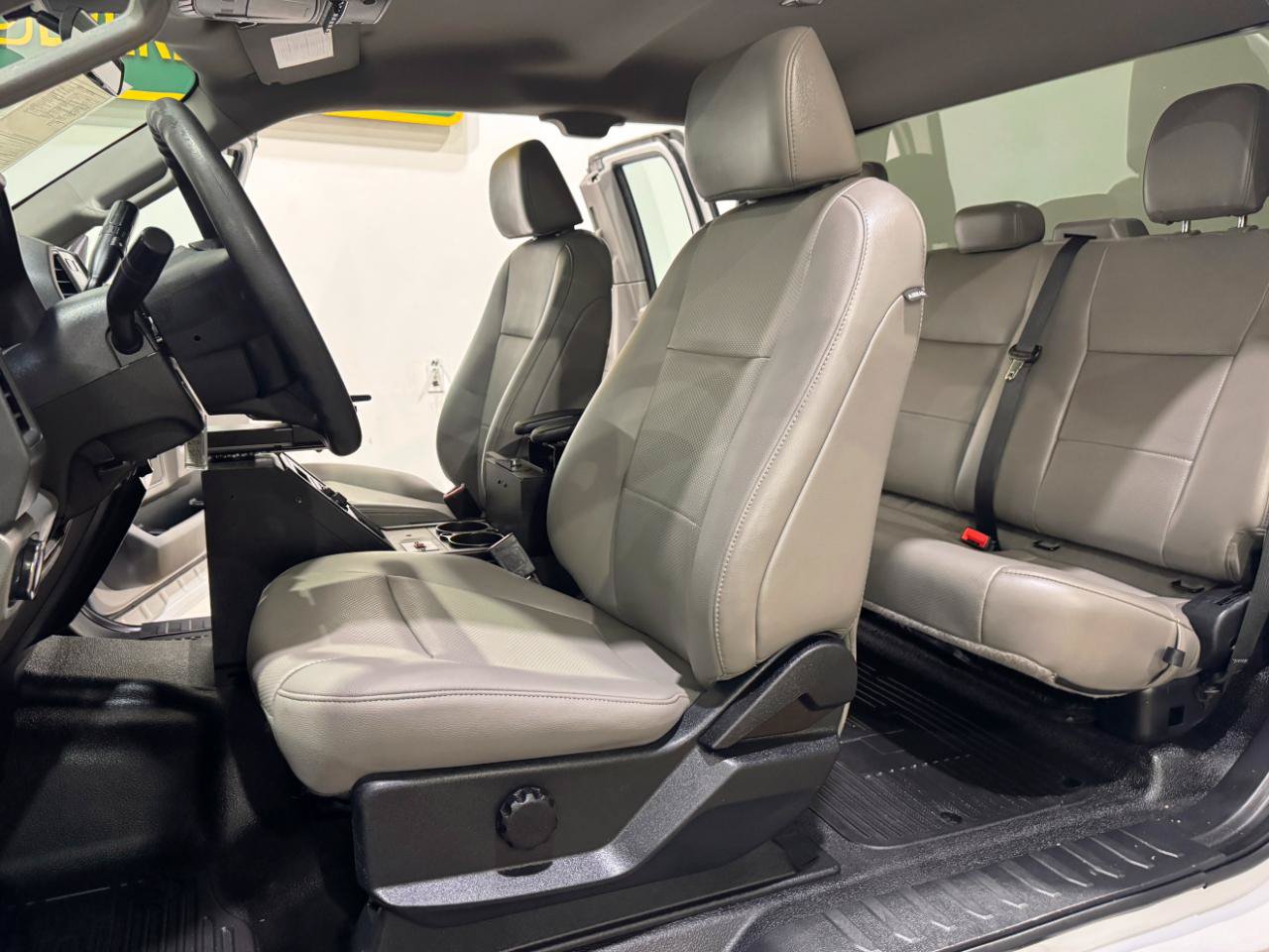 Used 2020 Ford F250 XL w/ Power Equipment Group AWD/4WD image 13
