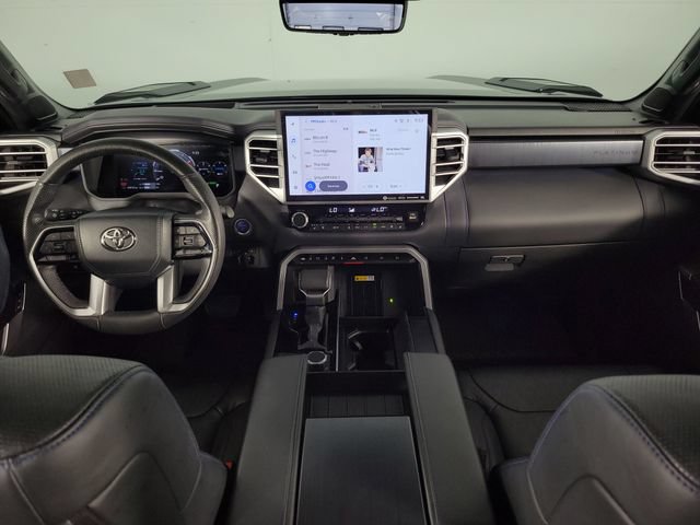 Used 2024 Toyota Tundra Platinum AWD/4WD image 26