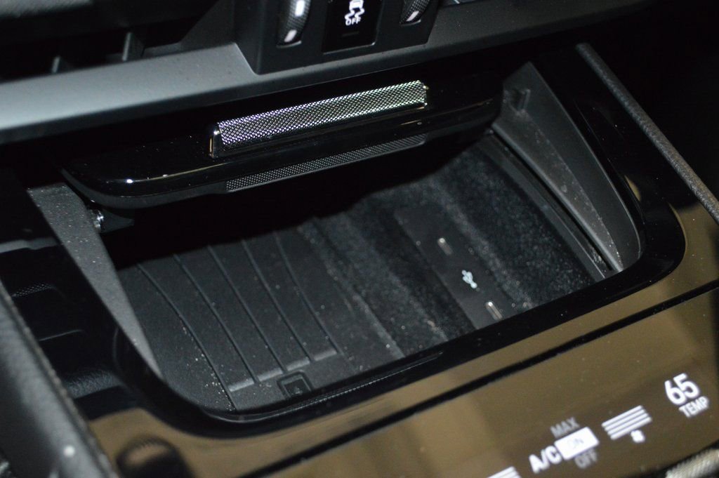 Certified 2025 Porsche Cayenne image 29