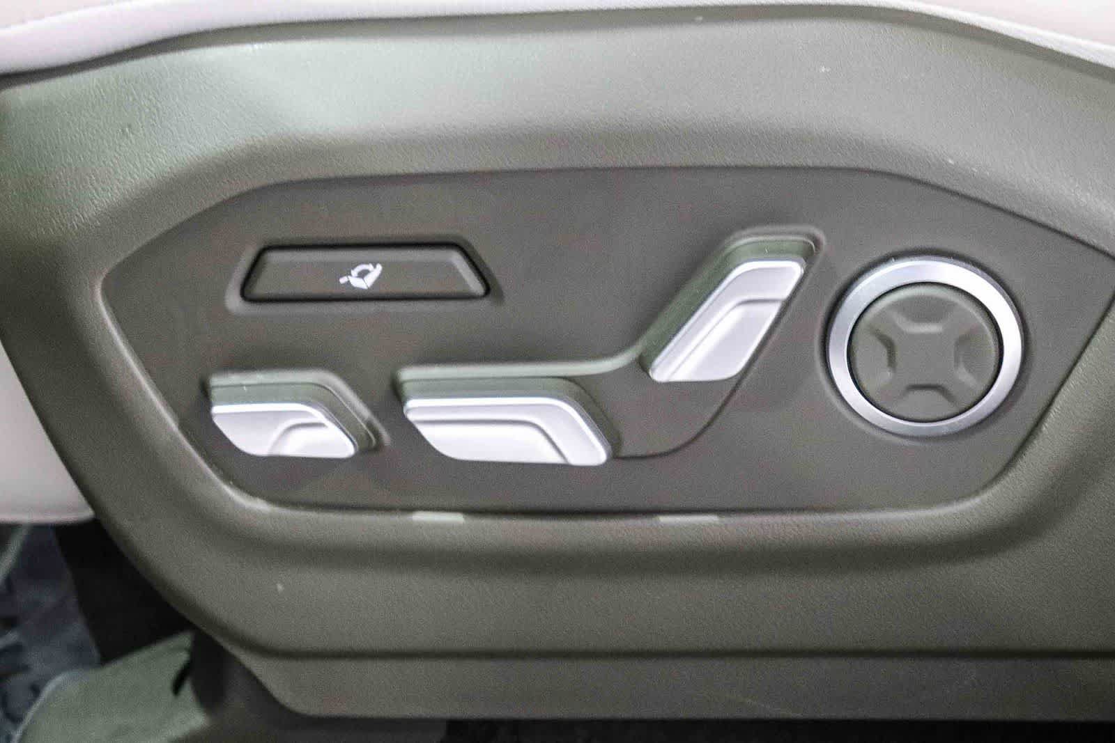 Used 2024 Hyundai Santa Fe Calligraphy AWD/4WD image 22