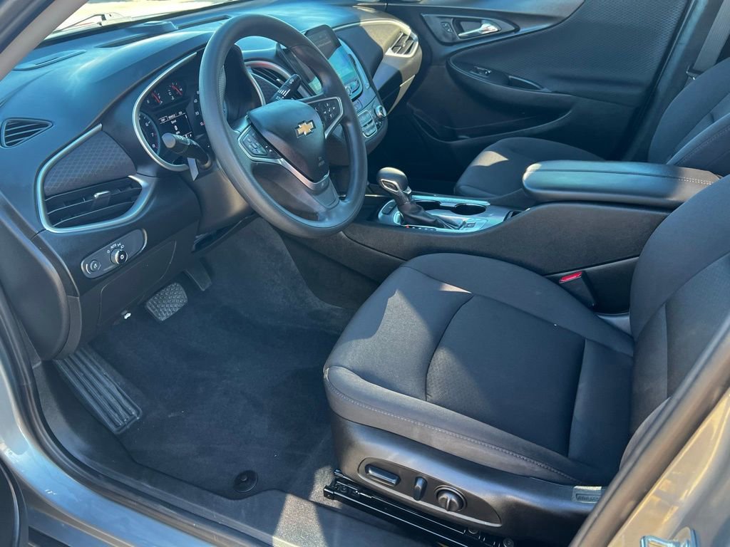 Used 2023 Chevrolet Malibu LT image 74