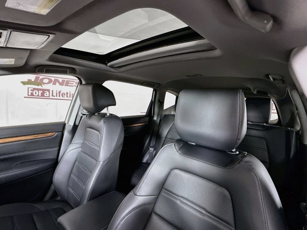 Used 2021 Honda CR-V Touring image 11