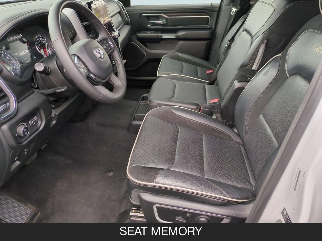 Used 2025 RAM 1500 Laramie AWD/4WD image 14